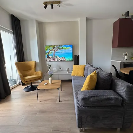 Maris Apartments, Apartamento