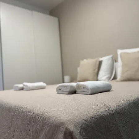 Maris Apartments, Apartamento