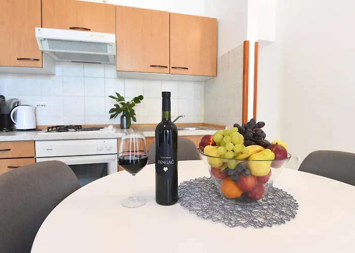 Maris Apartments, Διαμέρισμα Petrcane