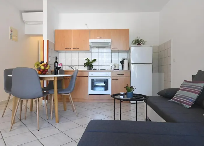 Maris Apartments, شقة *