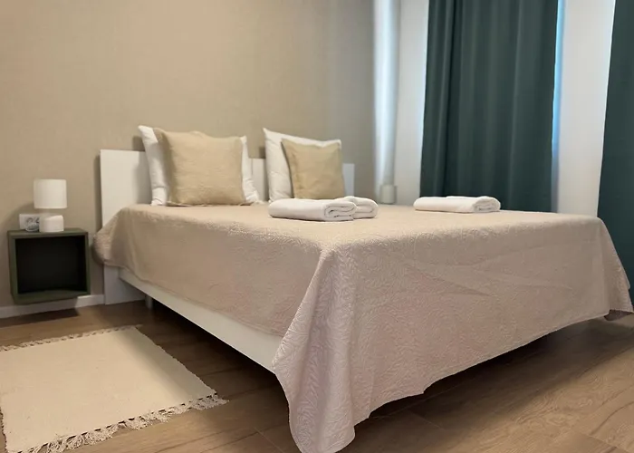 Maris Apartments, *
